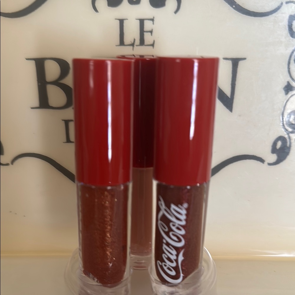 Glamlite Coca Cola 3 piece lip gloss set - Picture 5 of 5